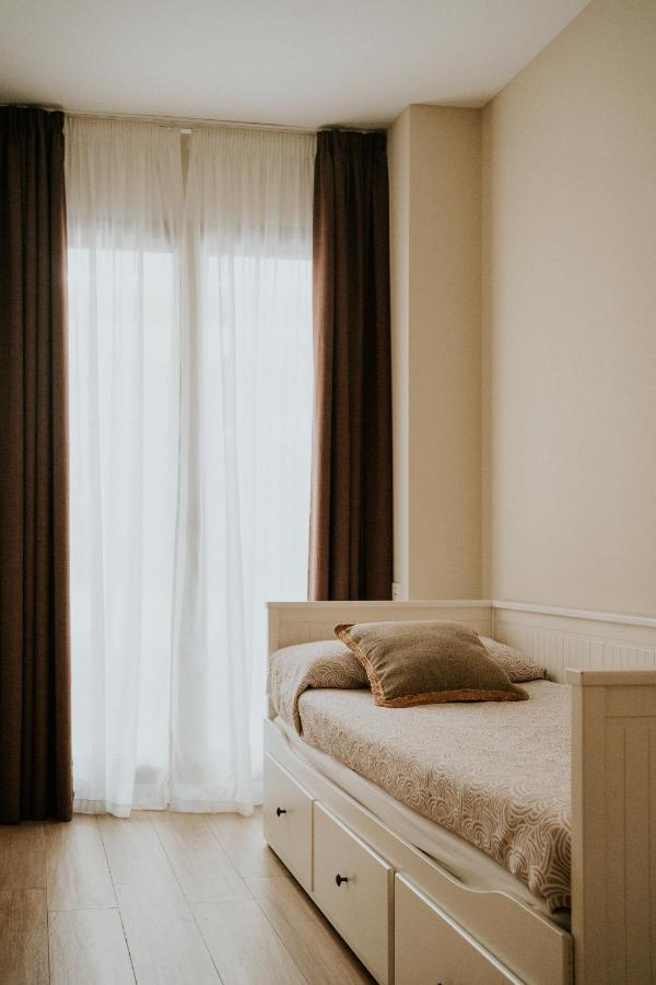 Apartamentos Levante - Mares Torre Del Mar Ngoại thất bức ảnh