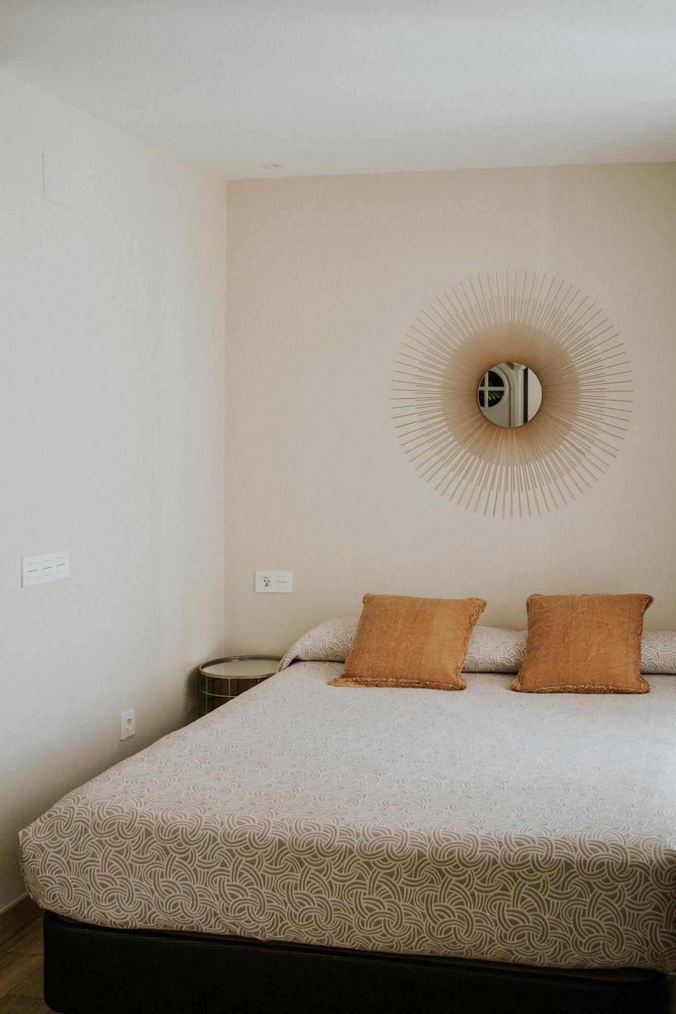 Apartamentos Levante - Mares Torre Del Mar Ngoại thất bức ảnh