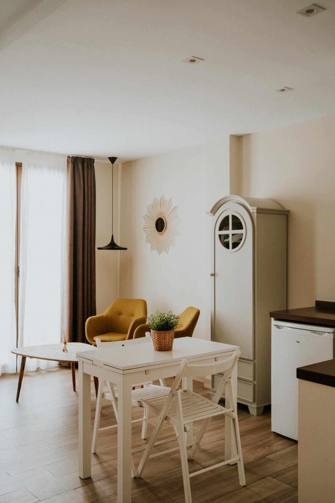 Apartamentos Levante - Mares Torre Del Mar Ngoại thất bức ảnh